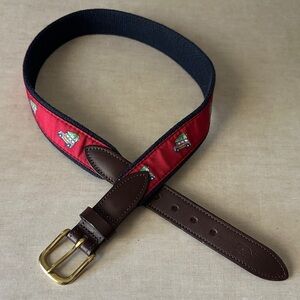 Vineyard Vines christmas Belt